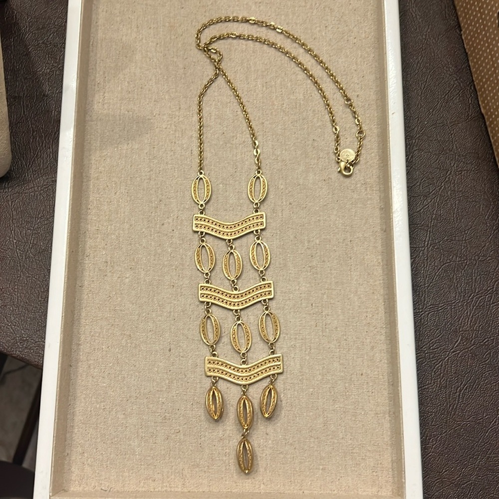 Stella and Dot Vintage Antique Boho
Summer Iconic Kimberly Statement Necklace